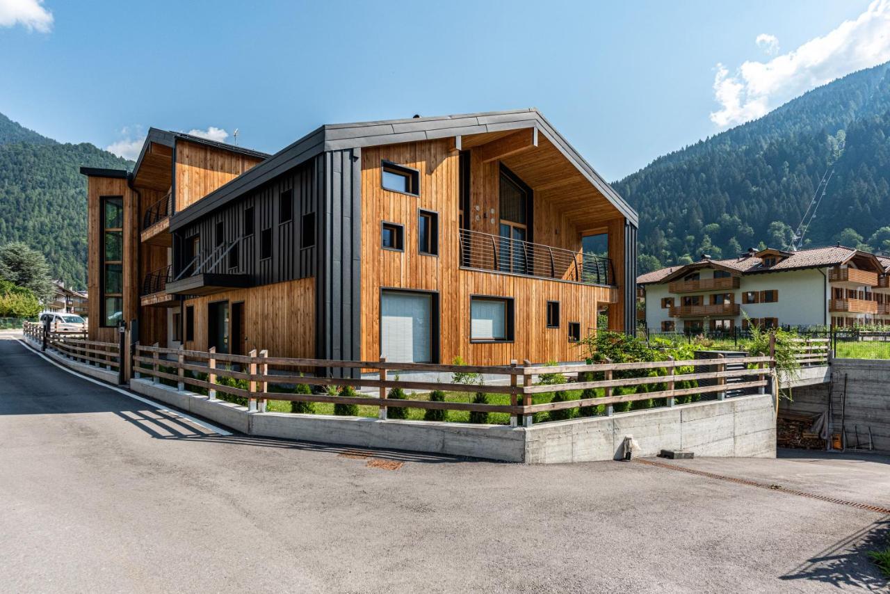 Ciasa Fatati Lägenhet Pinzolo Exteriör bild